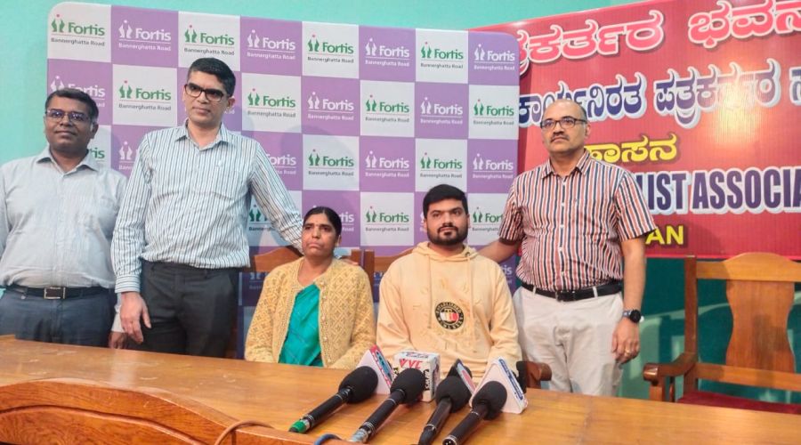 52-Year-Old Lady undergoes Living Donor Liver Transplant for chronic liver disease and liver cancer at Fortis Bannerghatta