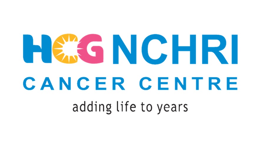 Navigating Ovarian Cancer: Symptoms, Diagnosis, and Treatment Options