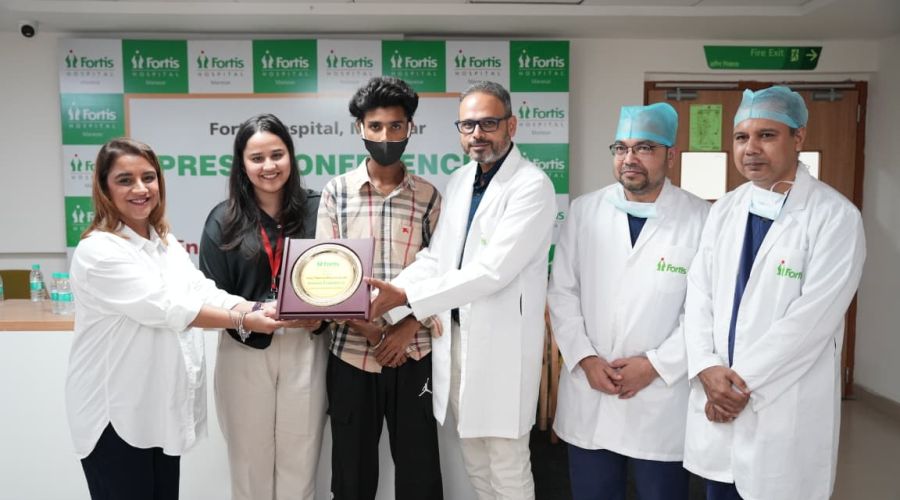 Genesis Foundation Enables Scarless Endoscopic Cardiac Surgery for 16-Year-Old