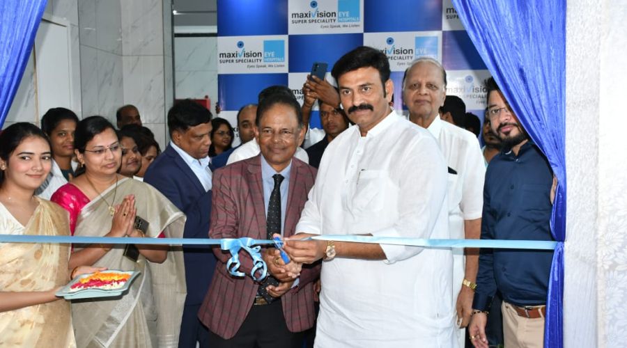 Maxivision SuperSpeciality Eye Hospitals Hyderabad launch